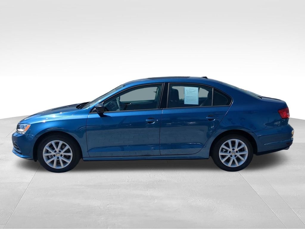 Used 2015 Blue Volkswagen 1.8T SE image 6
