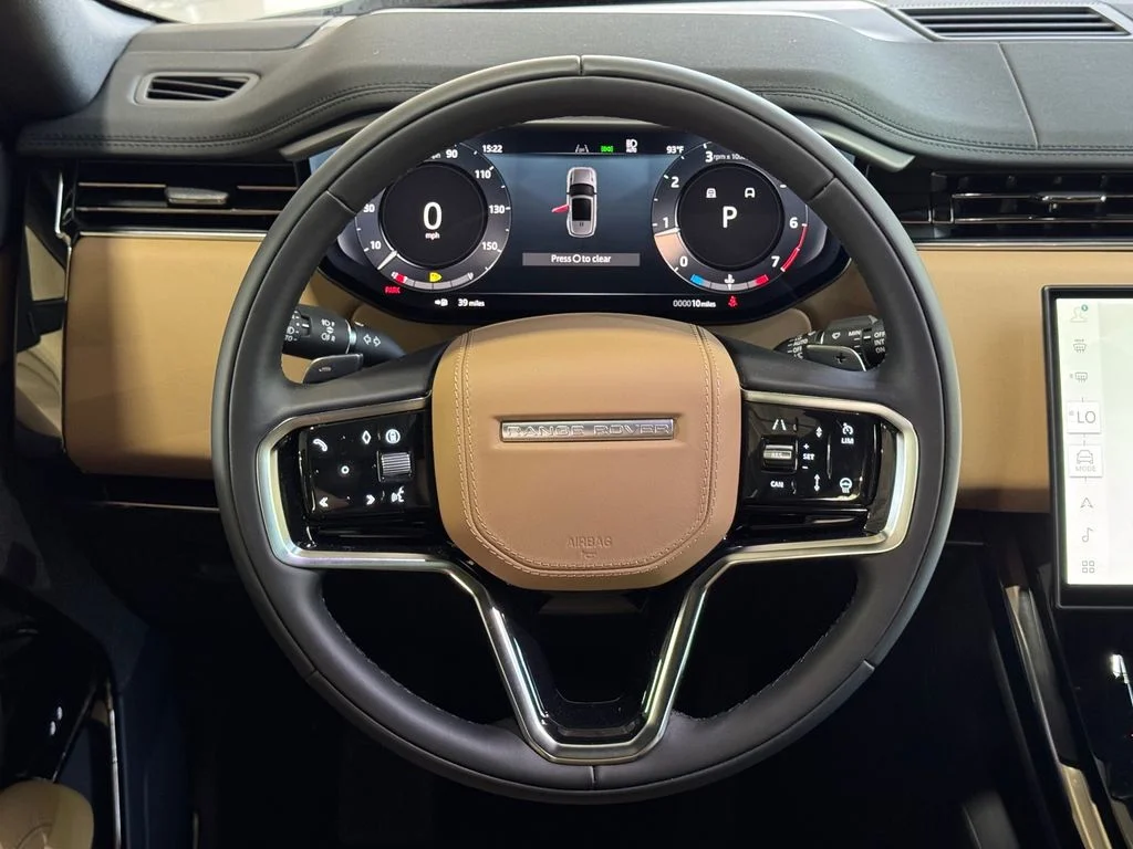New 2026 Borasco Grey Metallic Land Rover SE image 18