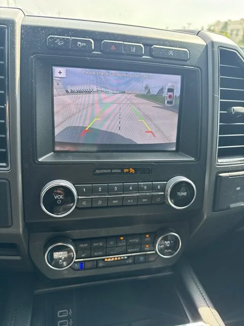 Used 2019 Gray Ford XLT image 12