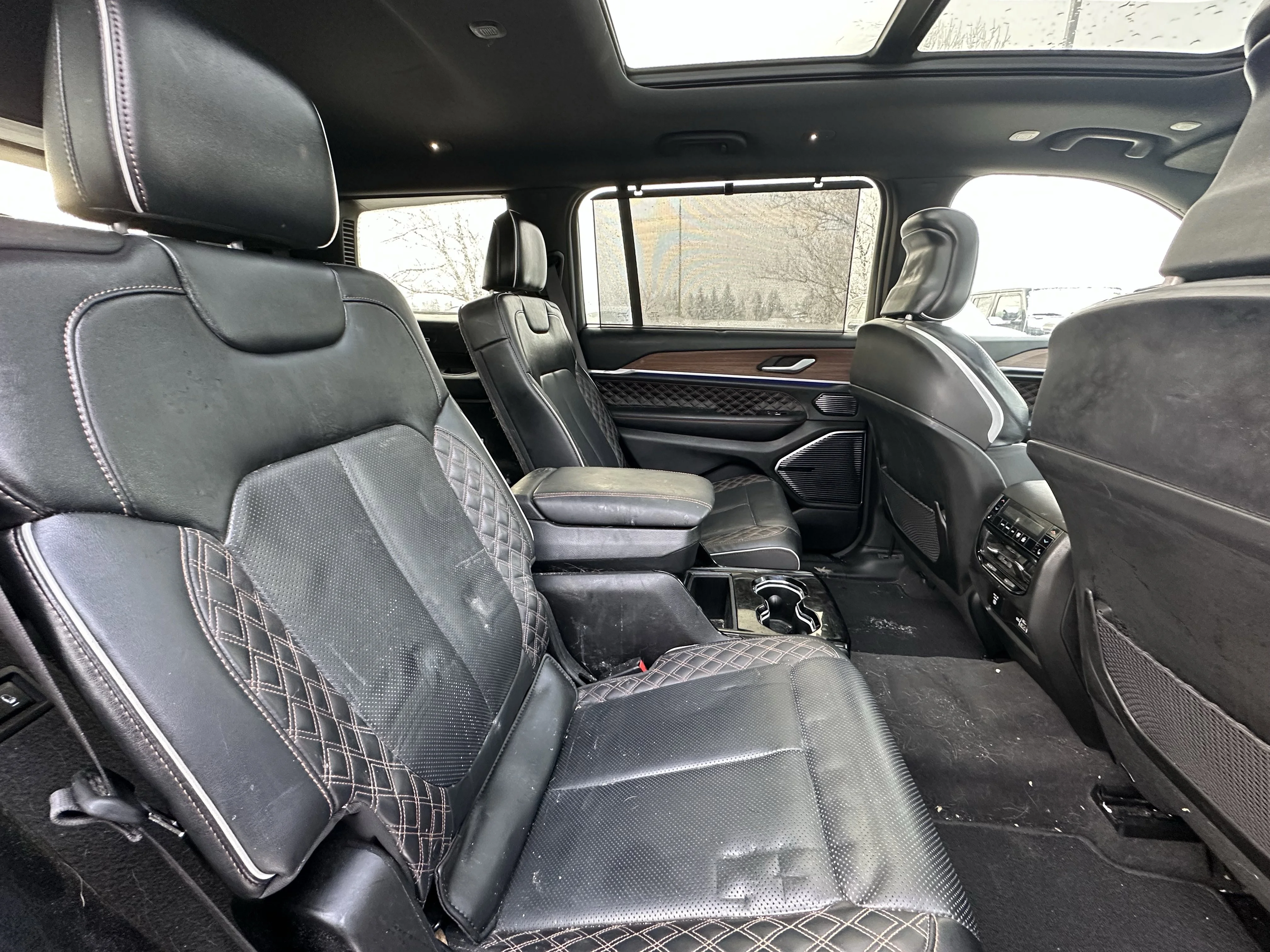 Certified Used 2021 Diamond Black Crystal Pearl Jeep Summit image 20