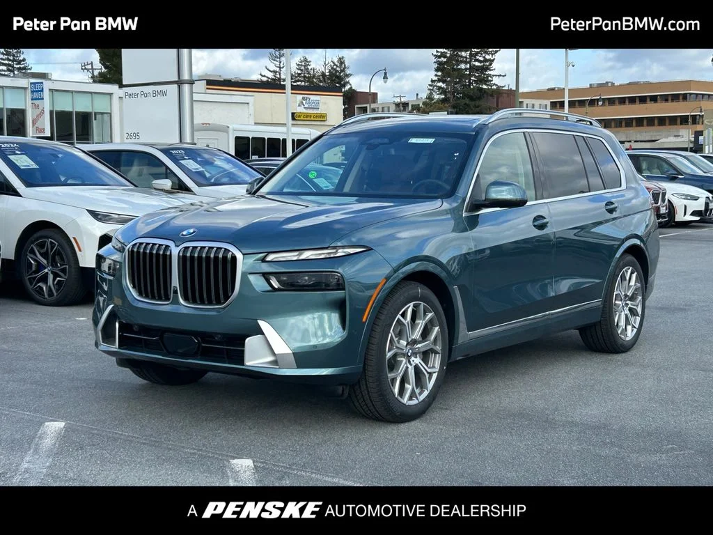 2026 BMW X7 xDrive40i's photo