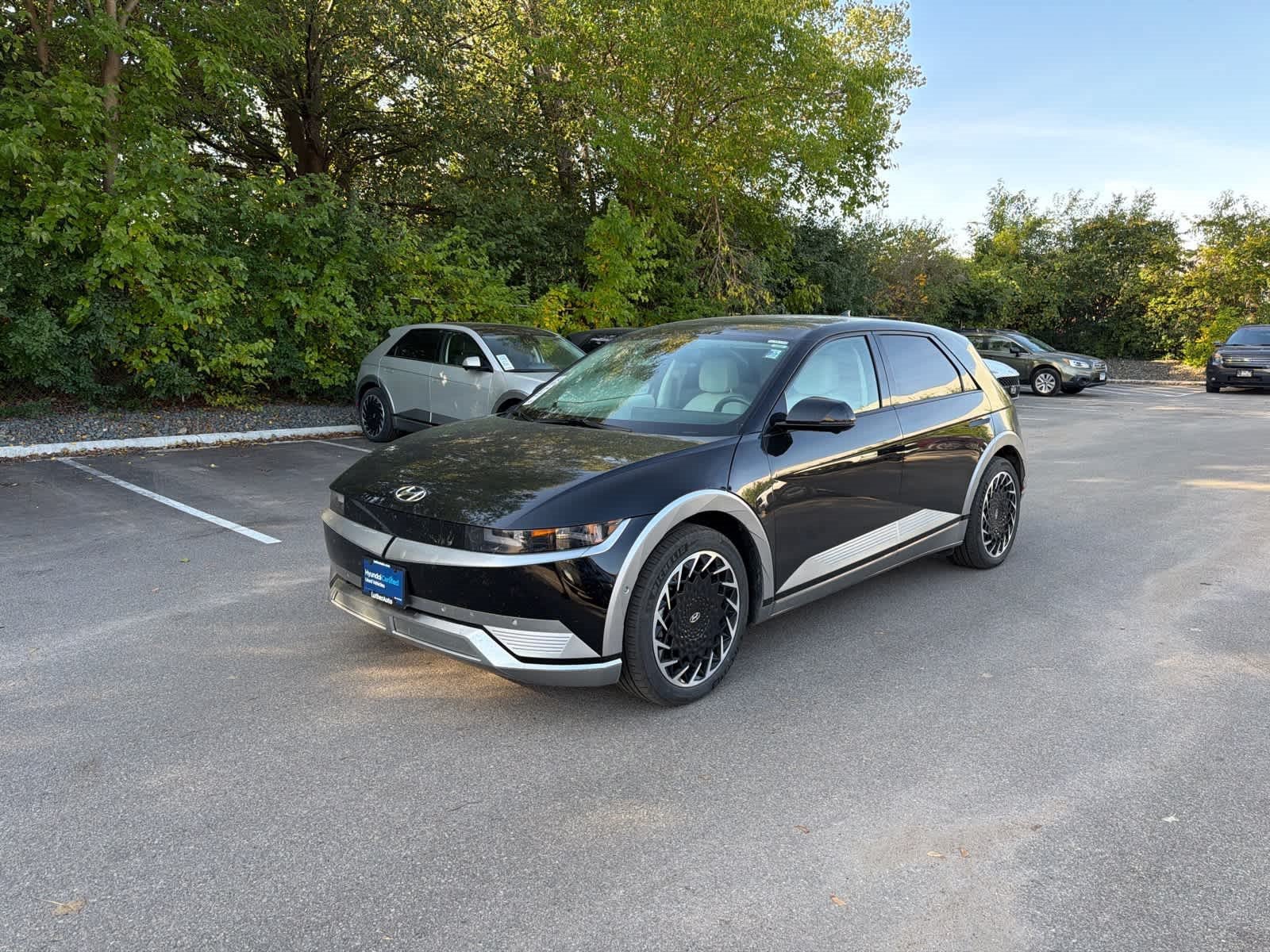 Certified Used 2024 Abyss Black Hyundai Limited image 4
