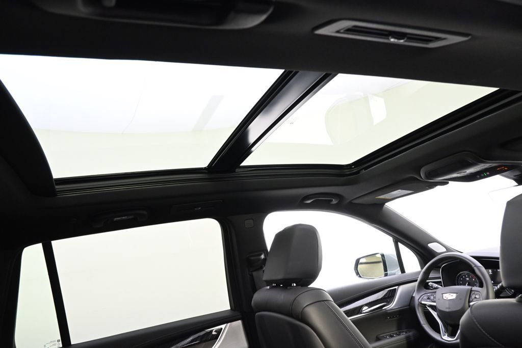 2025 Cadillac XT6 Premium Luxury - Photo 17
