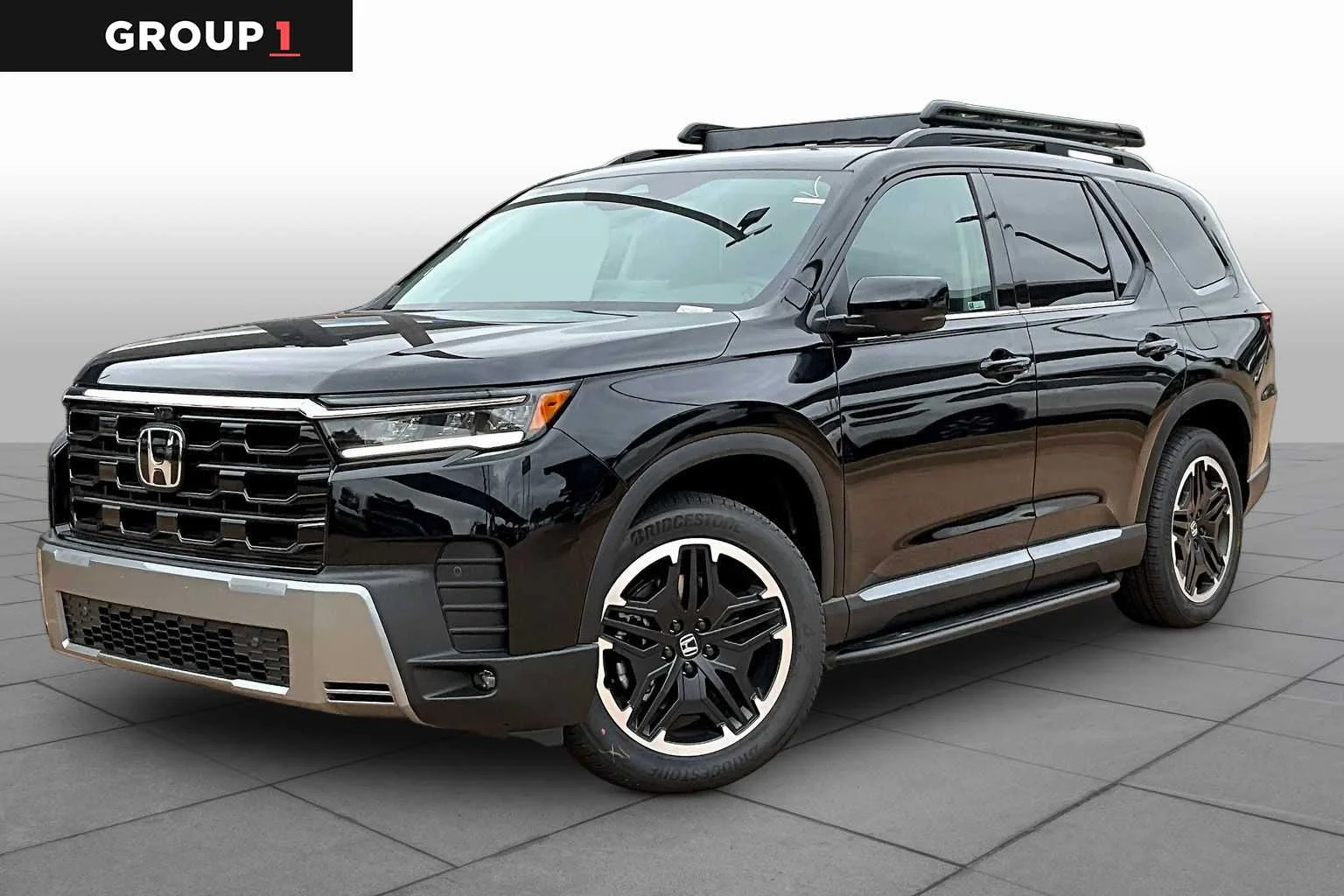 2026 Honda Pilot Touring AWD's photo