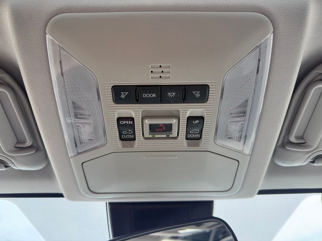 Used 2025 Ice Toyota XLE image 29
