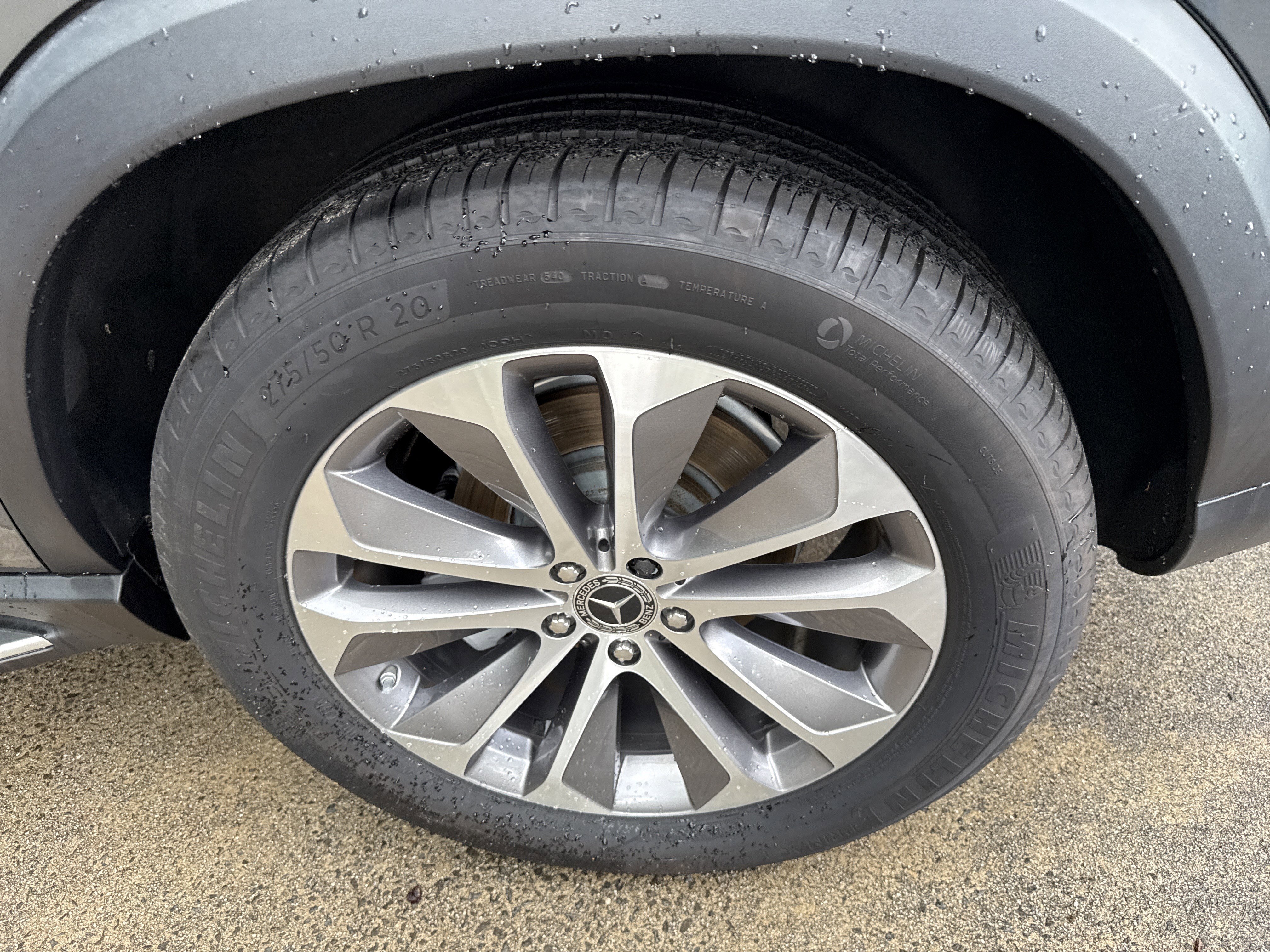 Used 2022 Gray Mercedes-Benz GLE 350 image 19