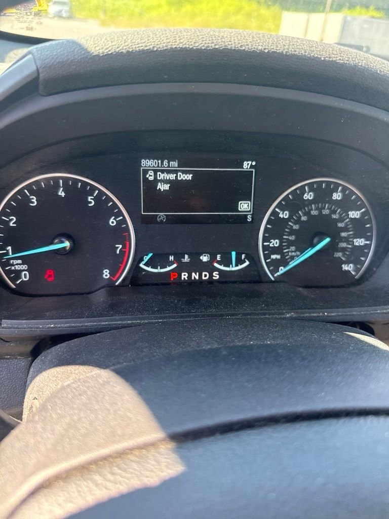 Used 2019 Red Ford Titanium image 9