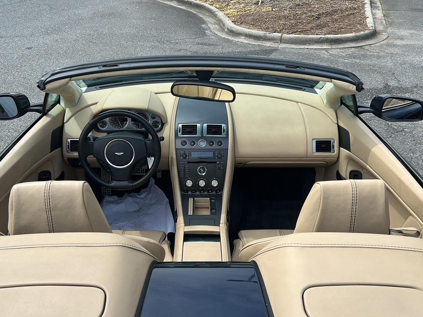 Used 2008 Midnight Blue Aston Martin  image 19