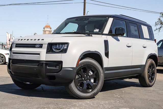 2026 Land Rover Defender 110 S