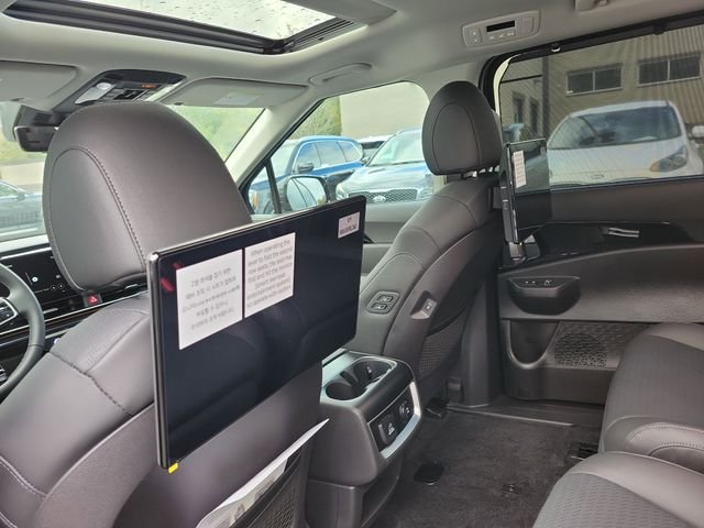 2026 Kia Carnival SX Prestige - Photo 13