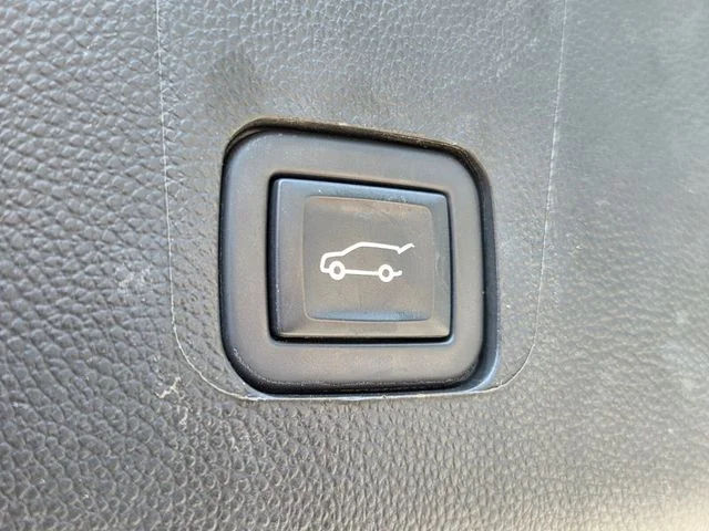 Used 2023 Gray Chevrolet LT Leather image 18