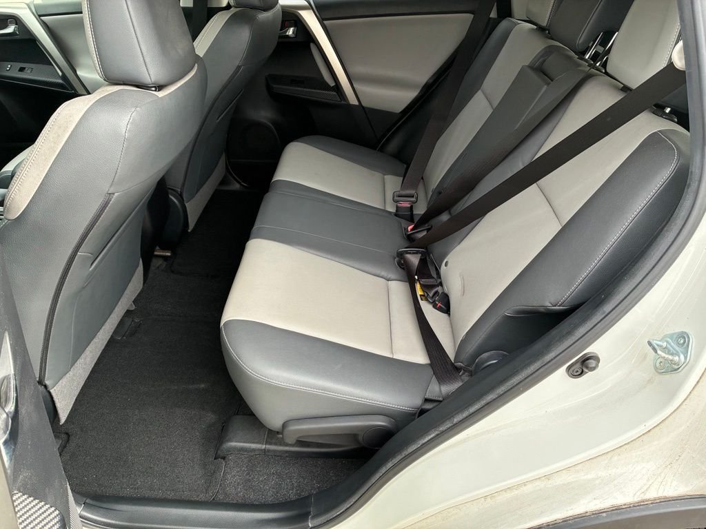 Used 2014 White Toyota Limited image 29