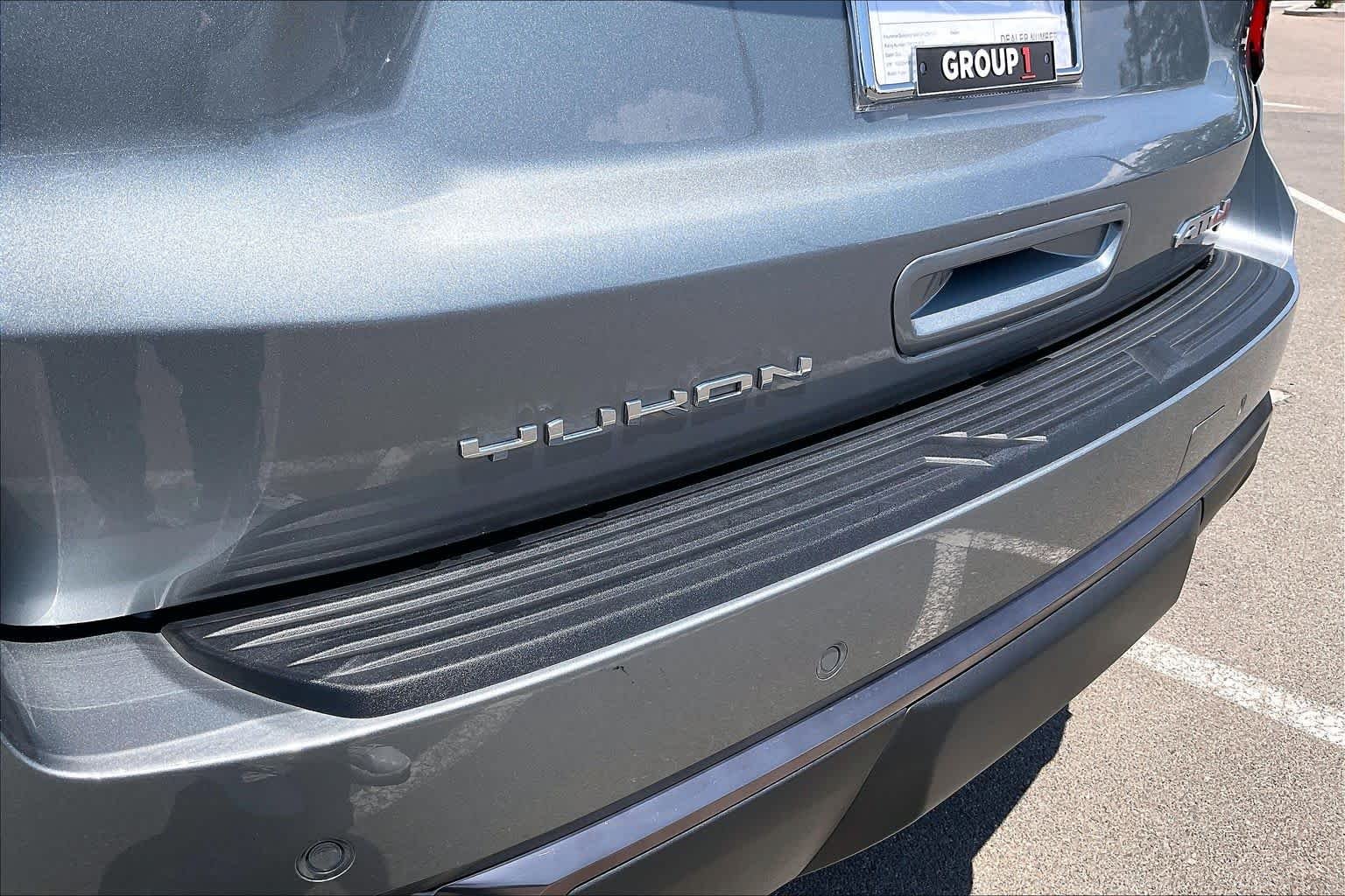 Used 2026 Sterling Metallic GMC AT4 Ultimate image 31