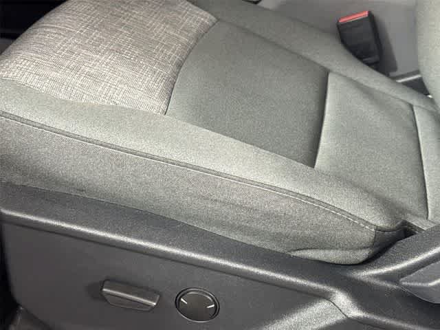 Used 2023 Iconic Silver Metallic Ford XLT image 13