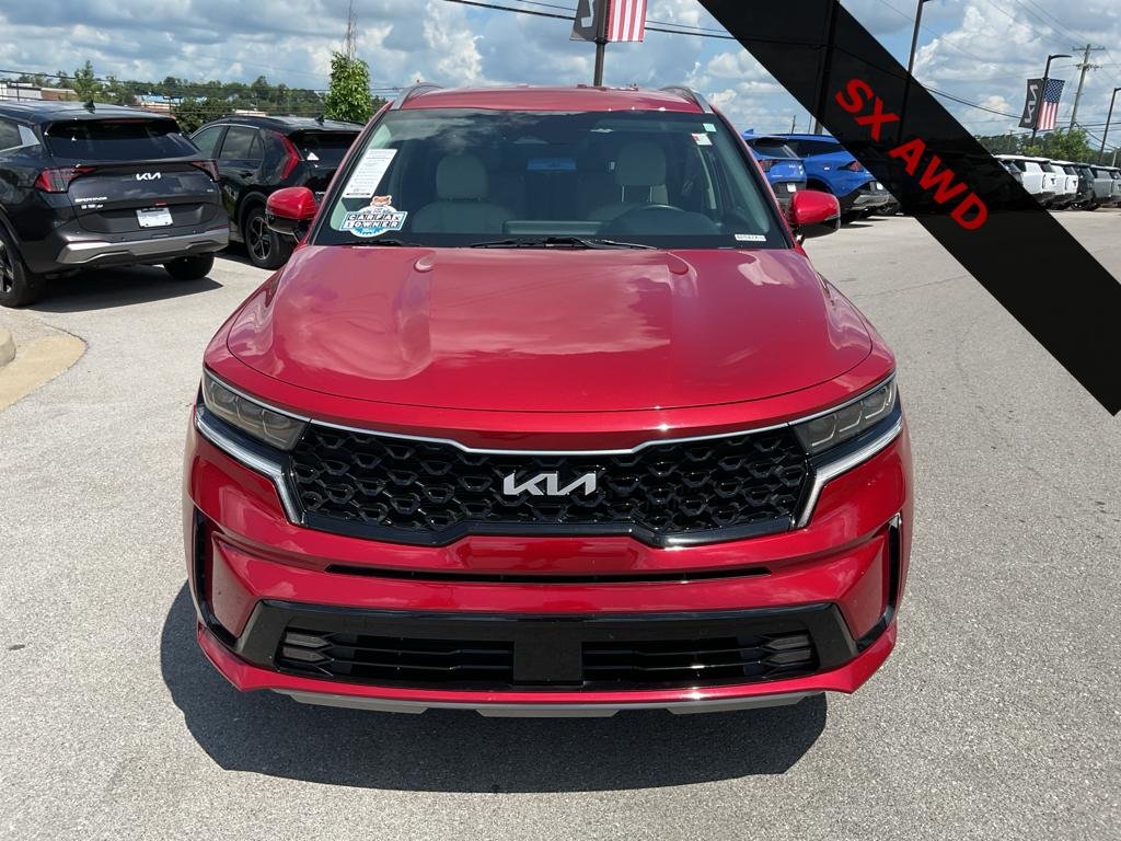 Used 2022 Runway Red Kia SX image 3