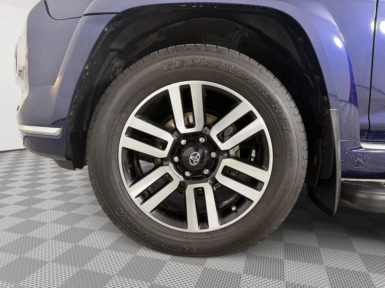 2020 Toyota 4Runner Limited - Photo 23