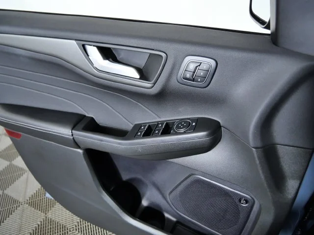 Used 2023 Blue Ford Active image 26