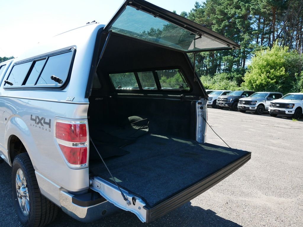 Used 2012 Silver Ford XLT image 10