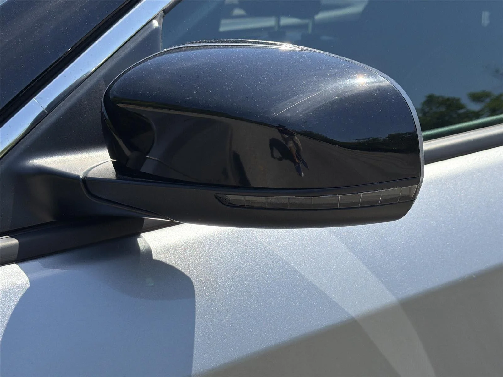 Used 2023 Billet Silver Metallic Clearcoat Jeep Limited image 36