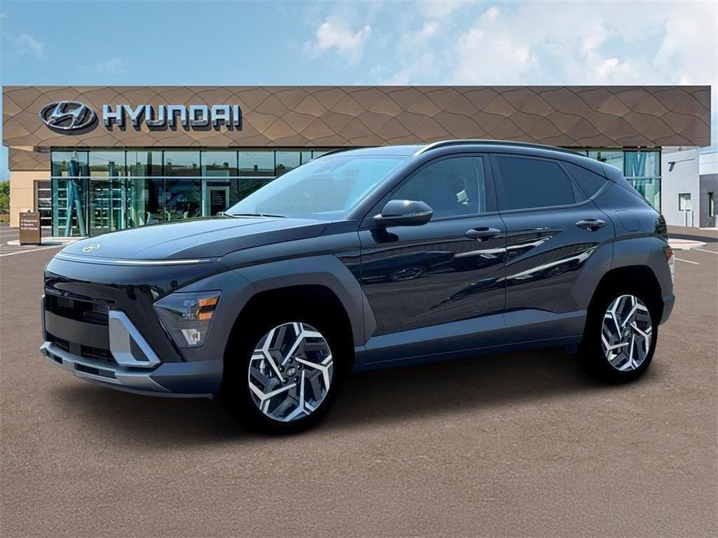 Used 2026 Black Hyundai SEL Premium image 2