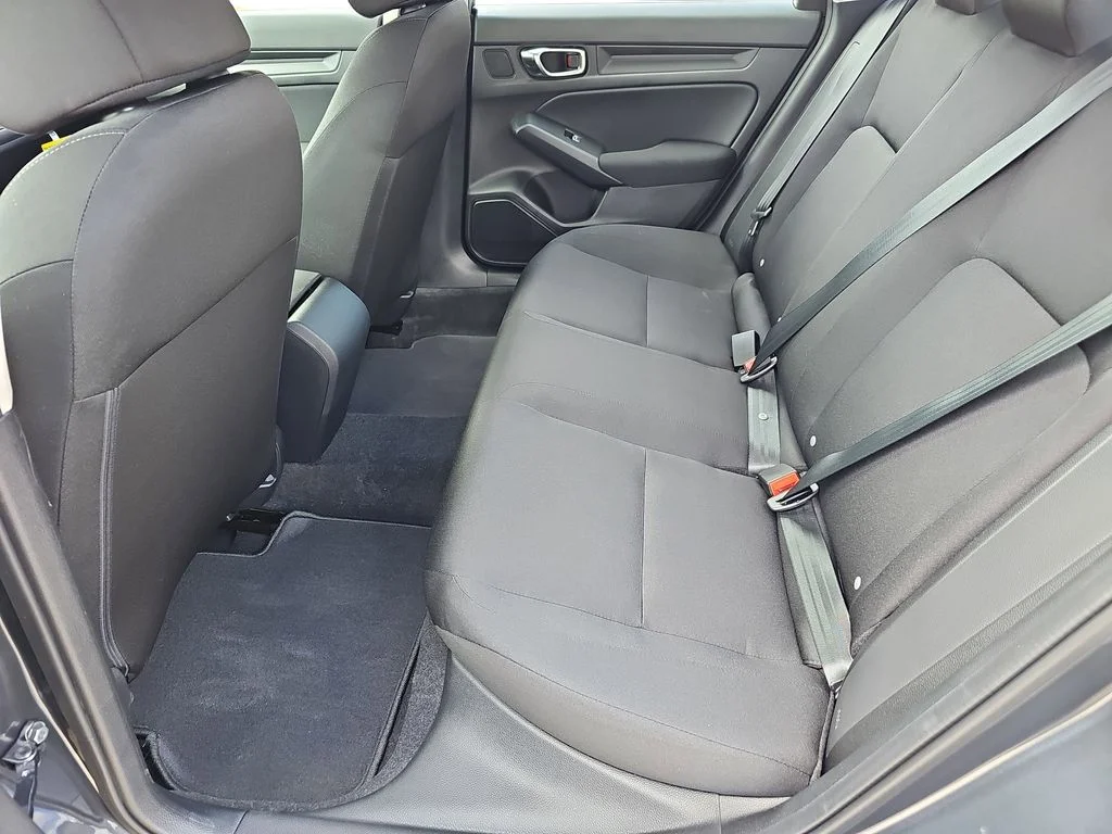 Used 2026 Meteorite Gray Metallic Honda LX image 15