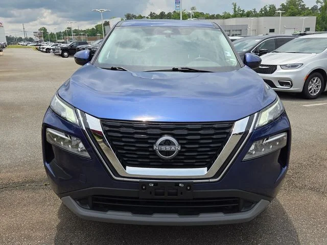Used 2023 Blue Nissan SV image 2