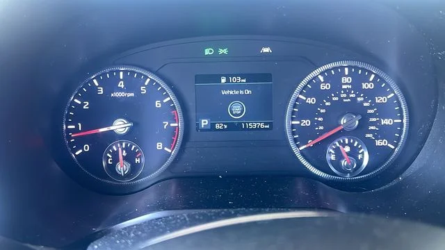 Used 2020 Gray Kia S image 29