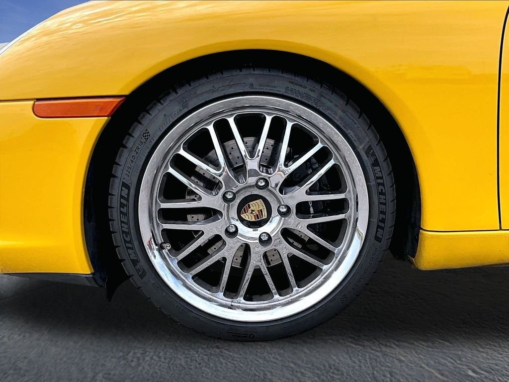 Used 2002 Yellow Porsche Carrera image 11