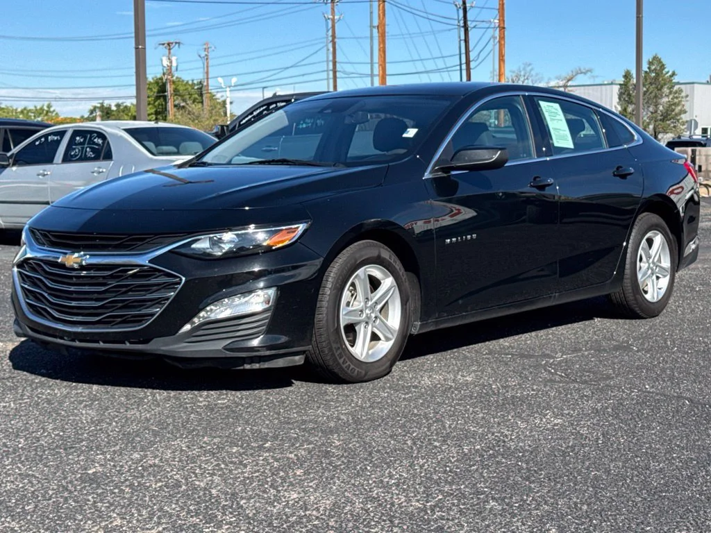 Used 2024 Black Chevrolet LT image 4