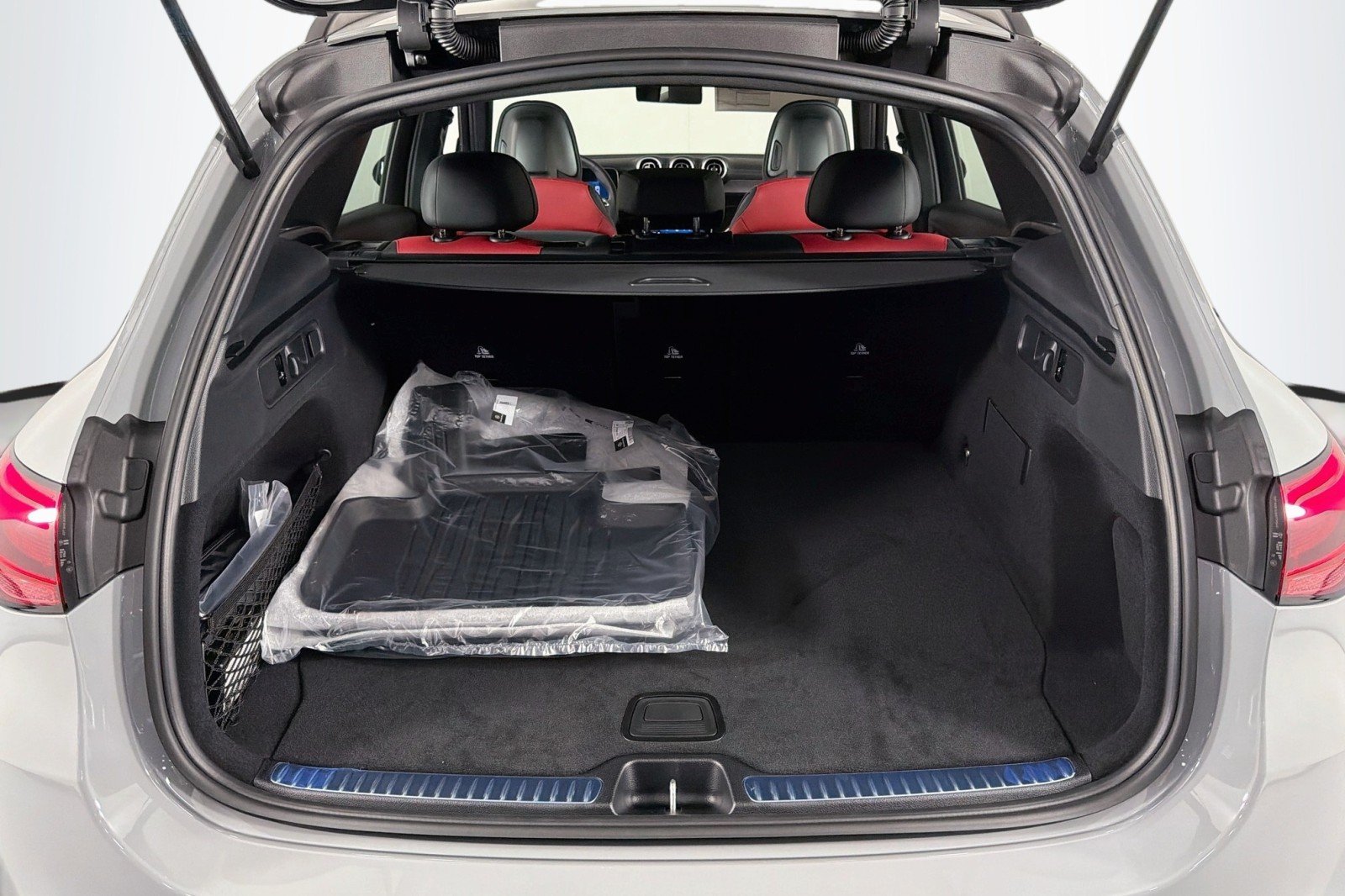 New 2027 MANUFAKTUR Alpine Grey Mercedes-Benz AMG® GLC 53 4MATIC+ SUV image 22