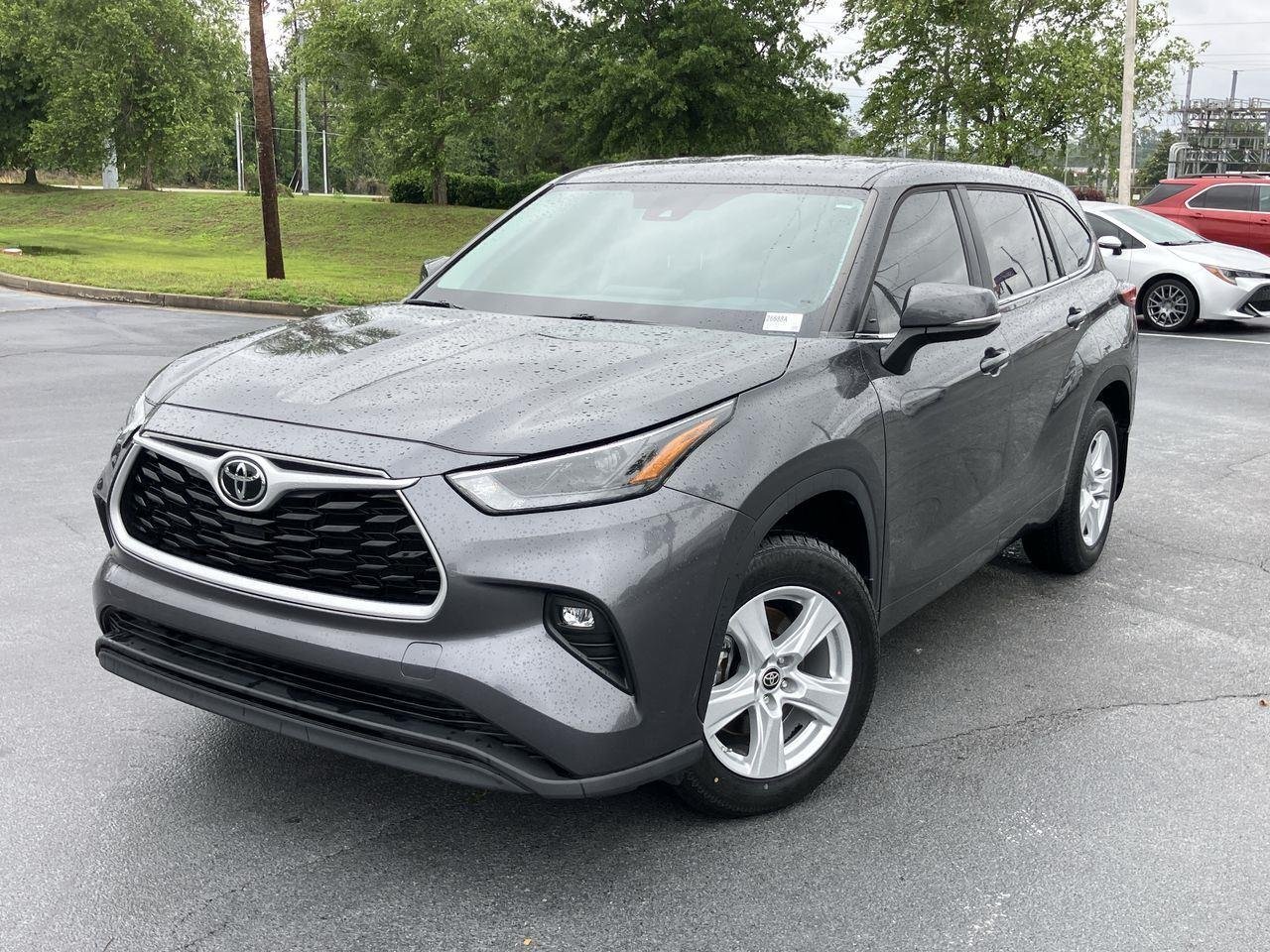 Used 2023 Gray (Magnetic Gray Metallic) Toyota LE AWD image 1