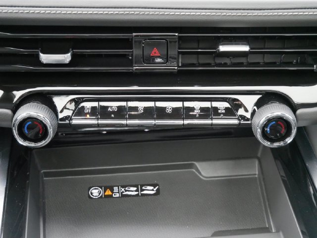 2027 Chevrolet Tahoe Premier - Photo 11