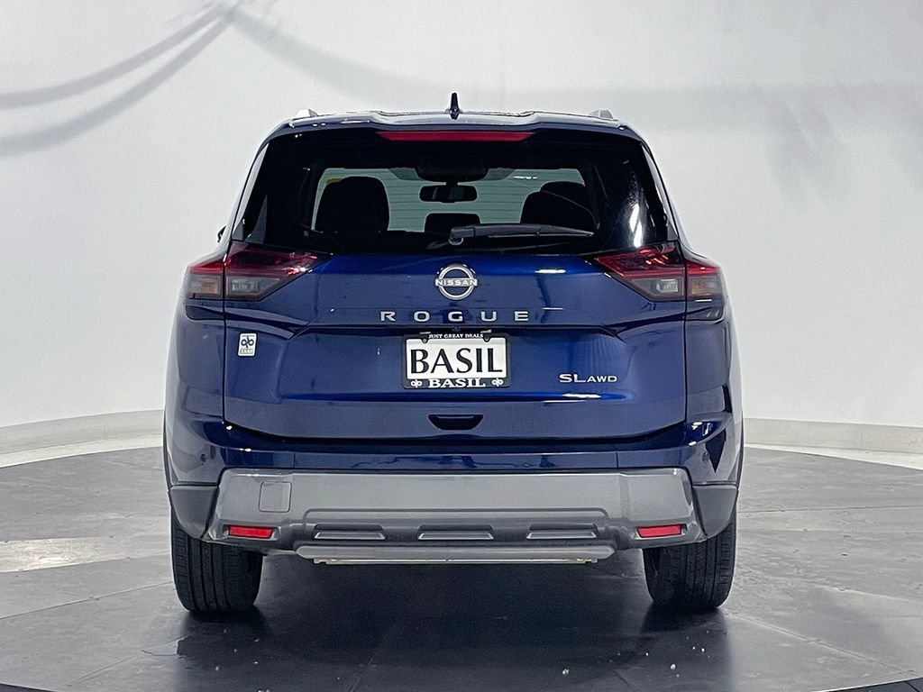 Used 2026 Blue Nissan SL image 12