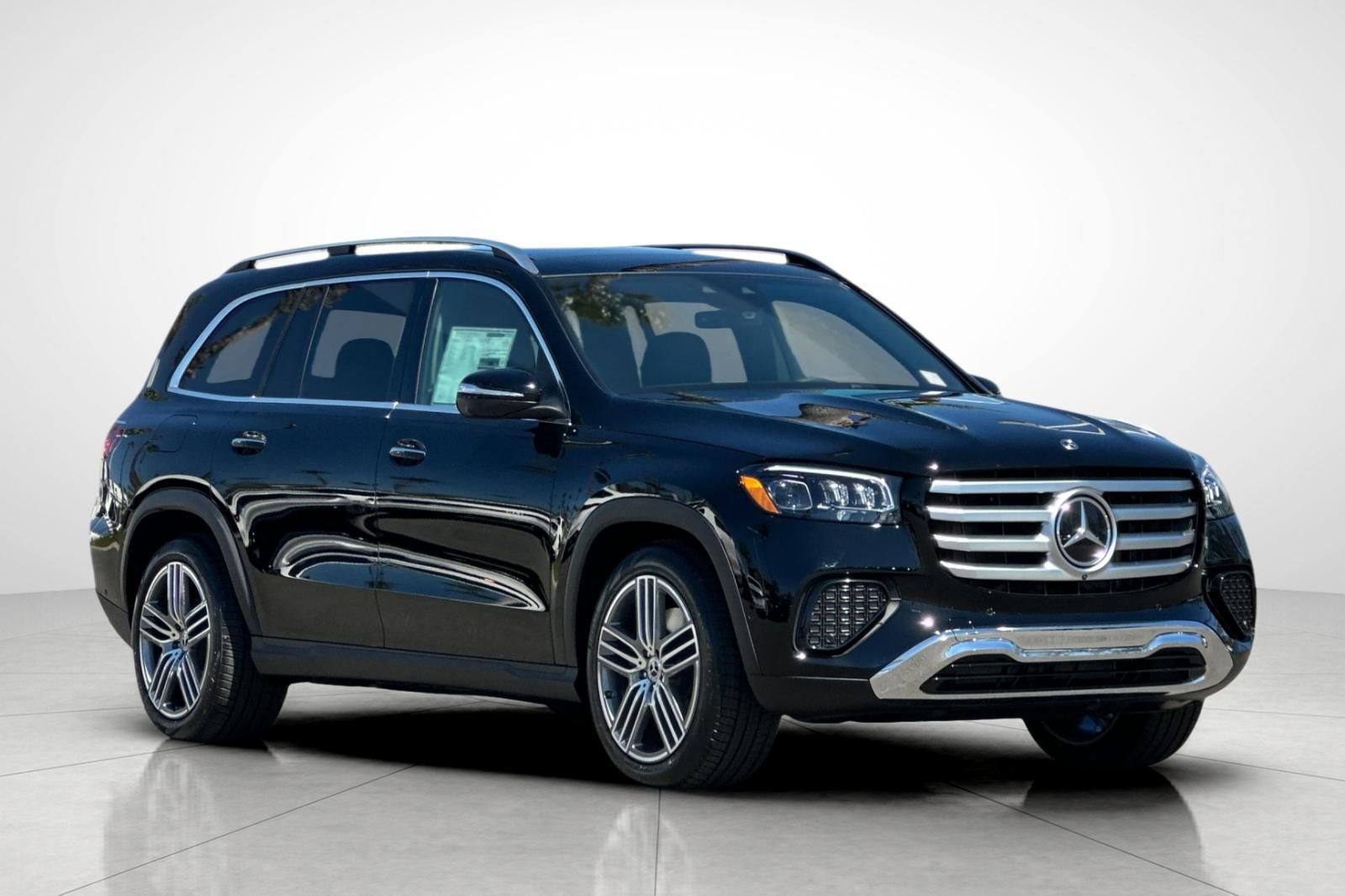 New 2026 Black Mercedes-Benz GLS 450 image 33