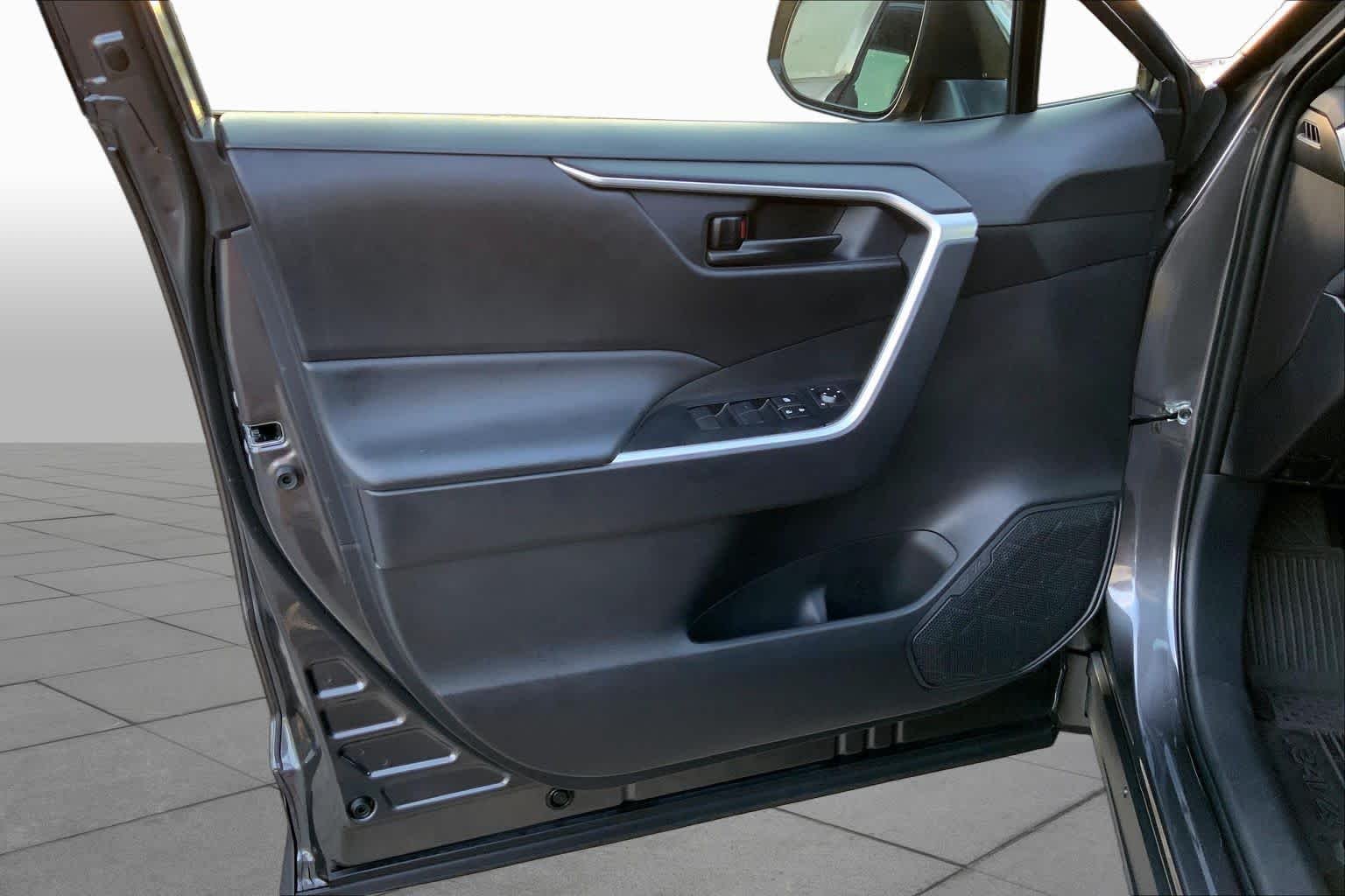 Used 2025 Magnetic Gray Metallic Toyota LE image 21