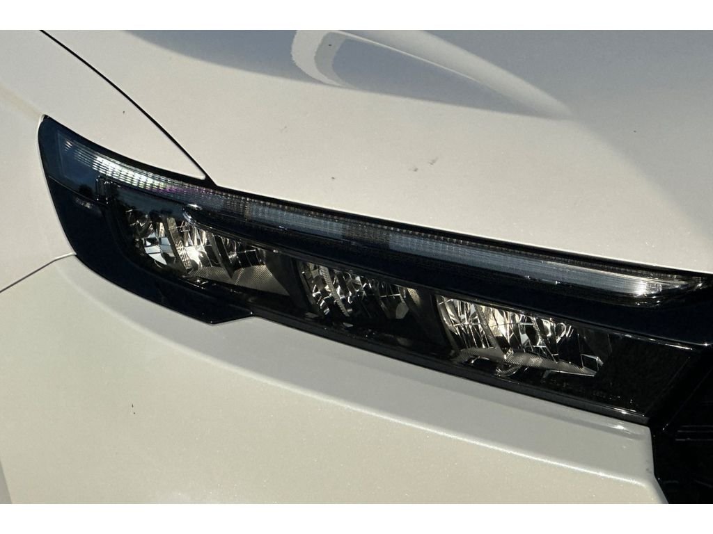 New 2026 Platinum White Pearl Honda Sport-L image 30