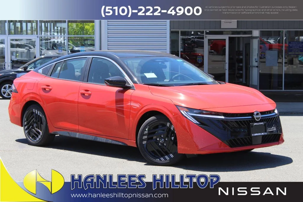 2026 Nissan Sentra SR CVT's photo