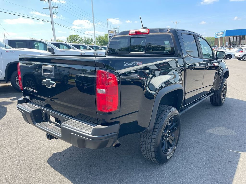 View vehicle photo 5