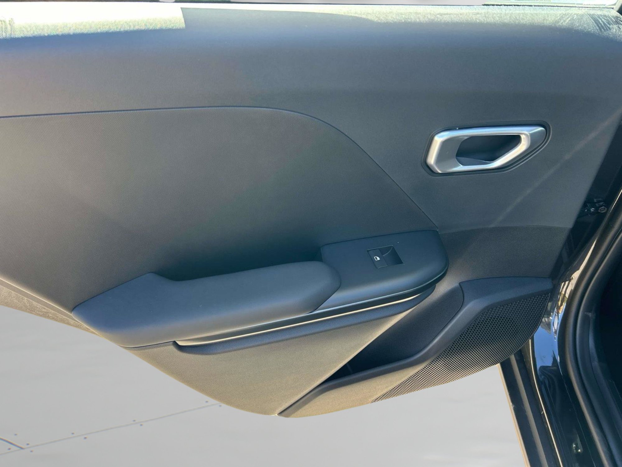 New 2027 Interstellar Gray Kia LX image 16
