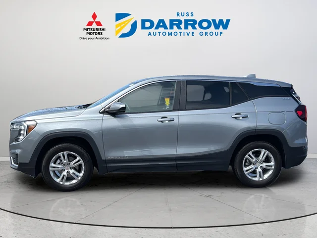 Used 2023 Silver GMC SLE image 2
