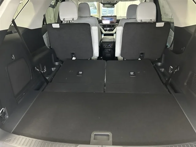 New 2026 Star White Metallic Tri-Coat FORD Platinum™ image 7