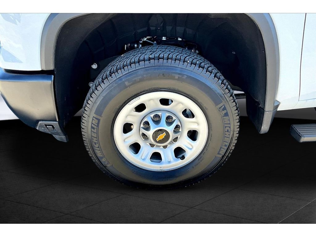 2025 Chevrolet Silverado 3500 HD Work Truck - Photo 10