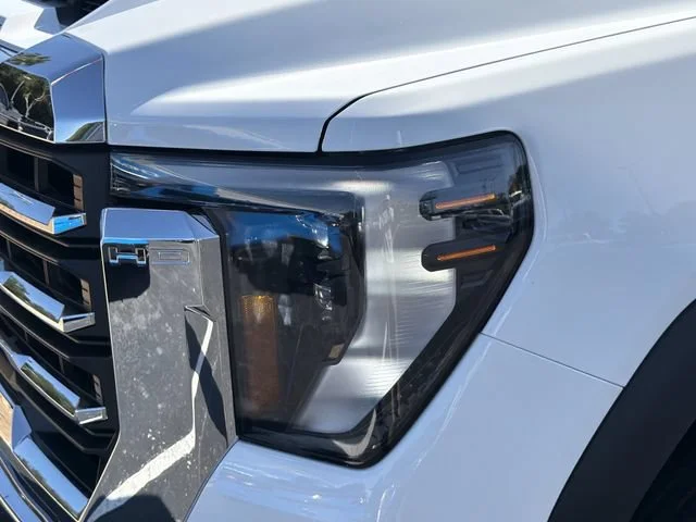New 2026 Summit White GMC SLE image 8