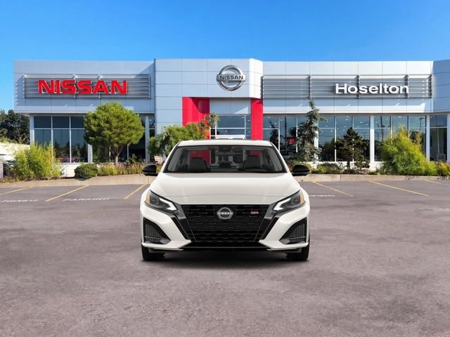 New 2026 White Nissan 2.5 SR image 2