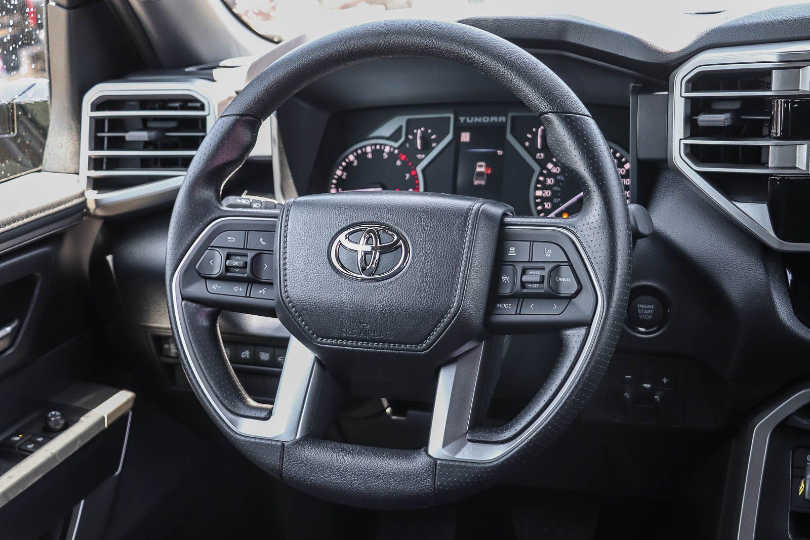 New 2026 Ice Cap Toyota SR5 image 15