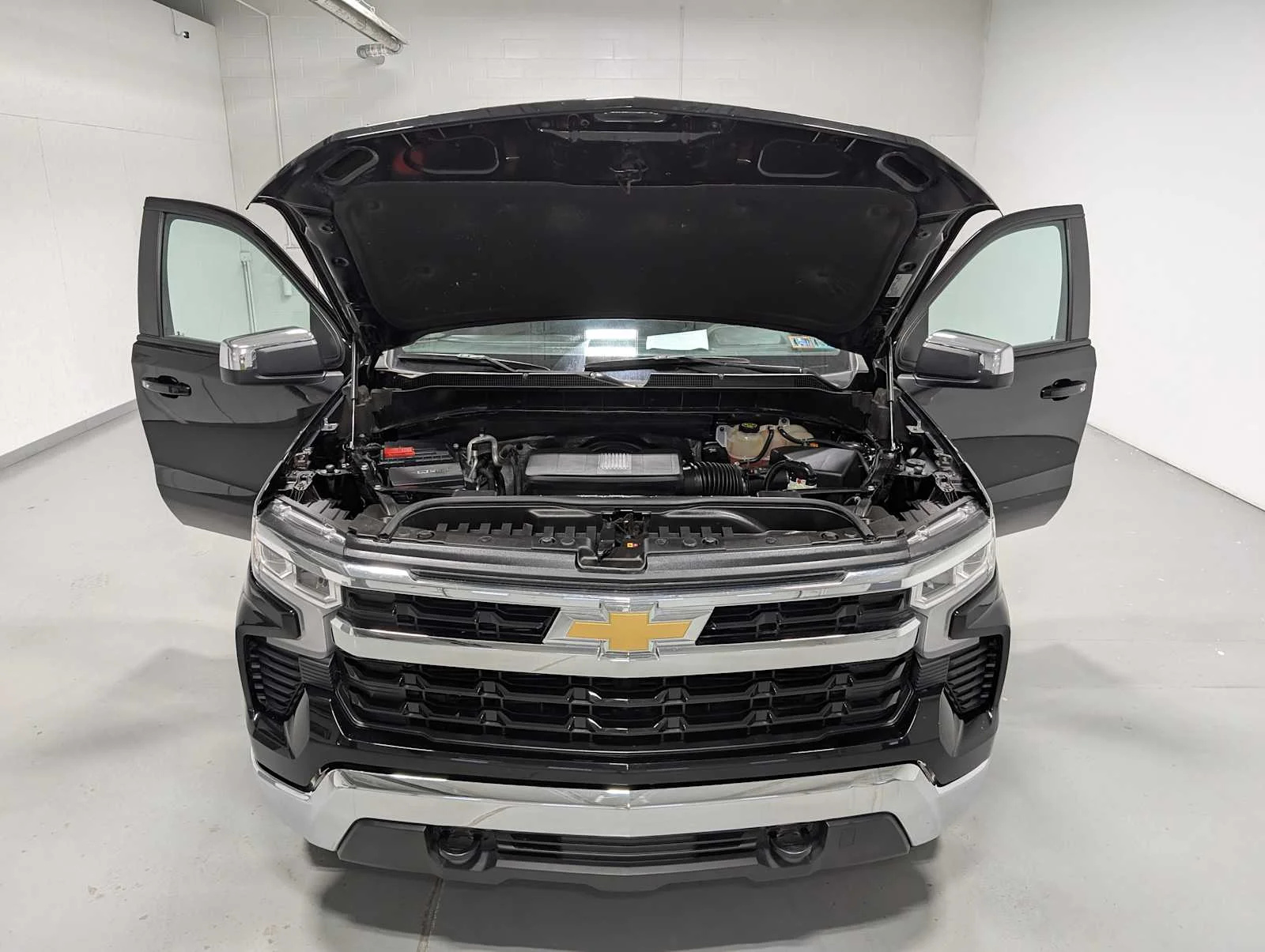 Used 2022 Black Chevrolet LT image 13