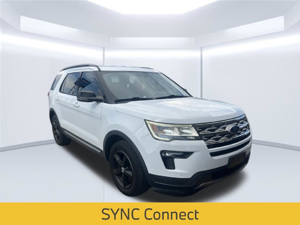 Used 2018 White Ford XLT image 2