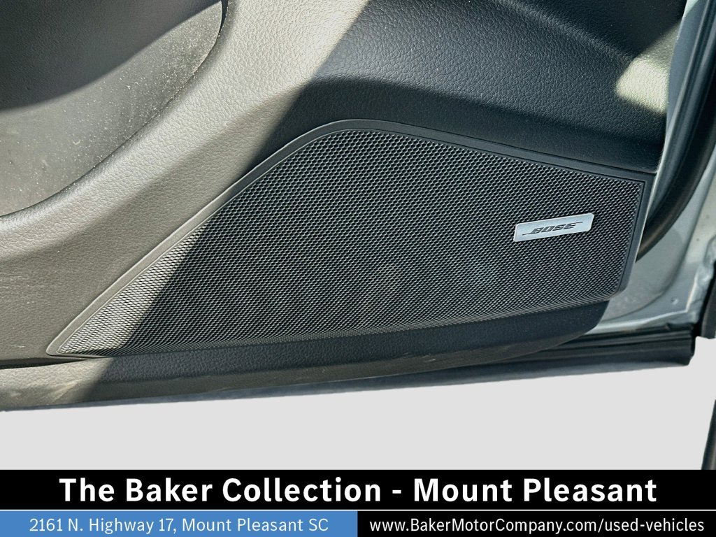 Used 2021 Silver Porsche Base image 19