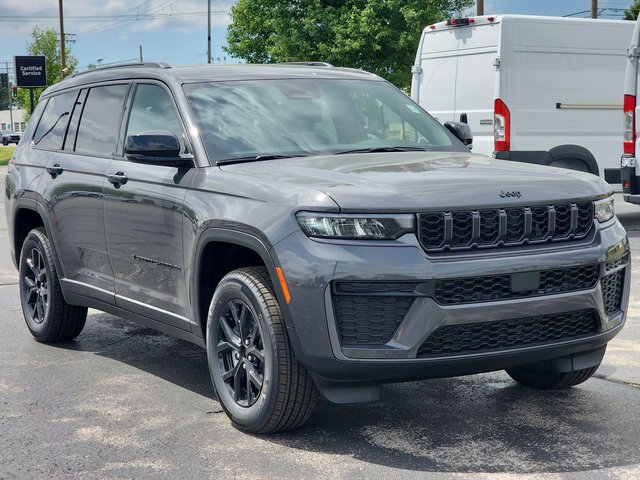 2026 Jeep Grand Cherokee L Laredo