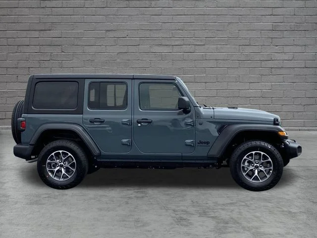 New 2025 Anvil Clearcoat Jeep Sport S image 2